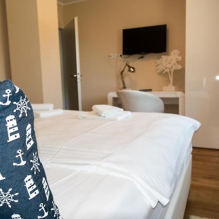 Premiumhaus Bodden Und Mehr-Brise Villa Born Bagian luar foto